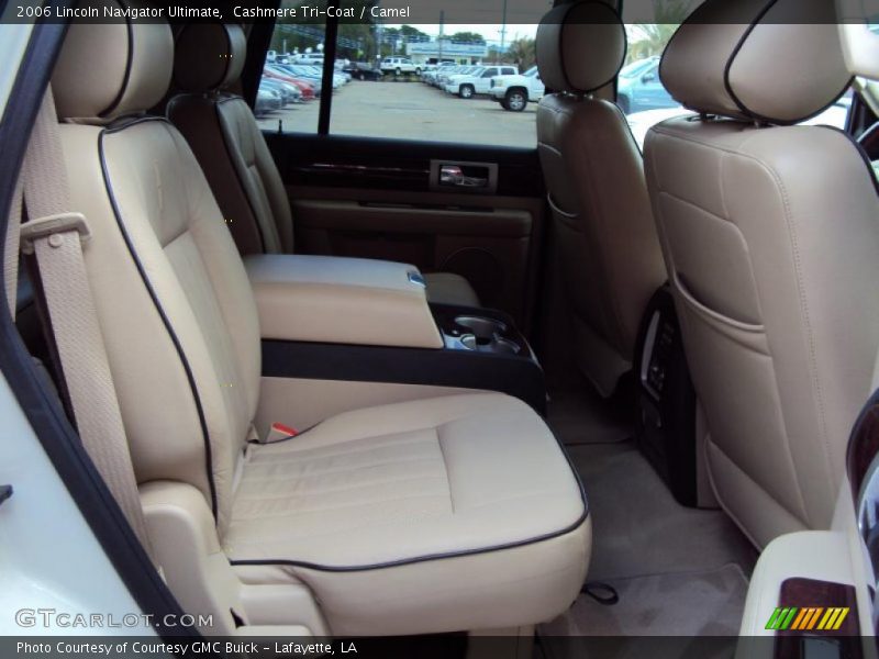 Cashmere Tri-Coat / Camel 2006 Lincoln Navigator Ultimate
