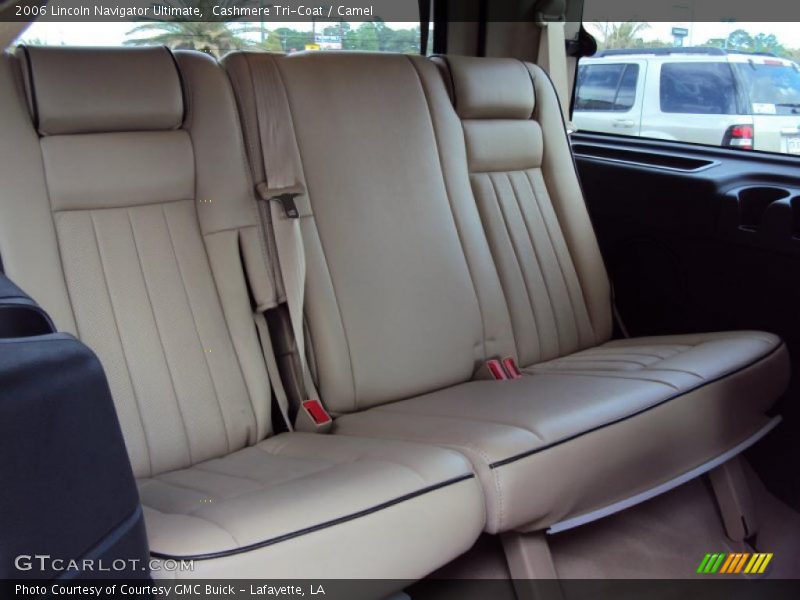 Cashmere Tri-Coat / Camel 2006 Lincoln Navigator Ultimate