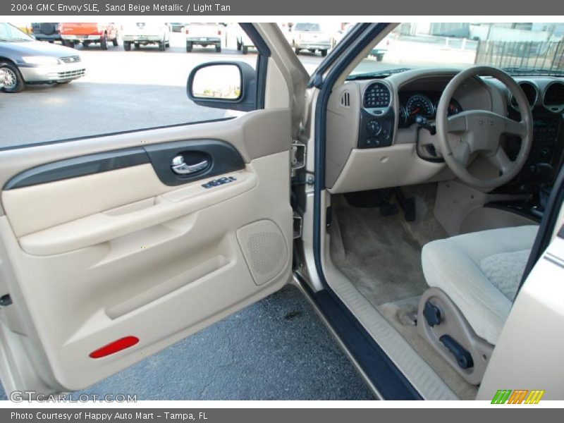 Sand Beige Metallic / Light Tan 2004 GMC Envoy SLE