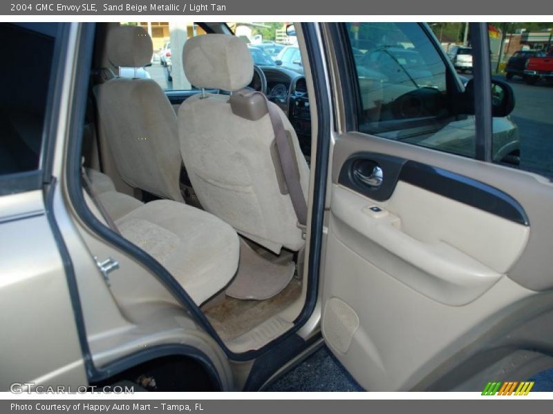 Sand Beige Metallic / Light Tan 2004 GMC Envoy SLE