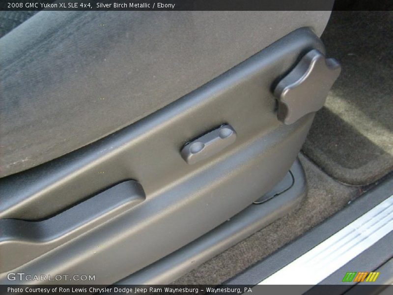 Silver Birch Metallic / Ebony 2008 GMC Yukon XL SLE 4x4