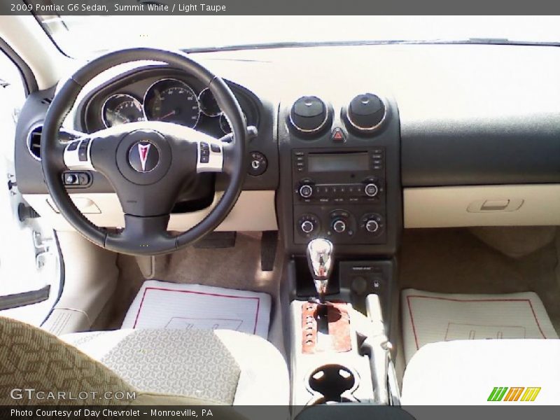 Summit White / Light Taupe 2009 Pontiac G6 Sedan
