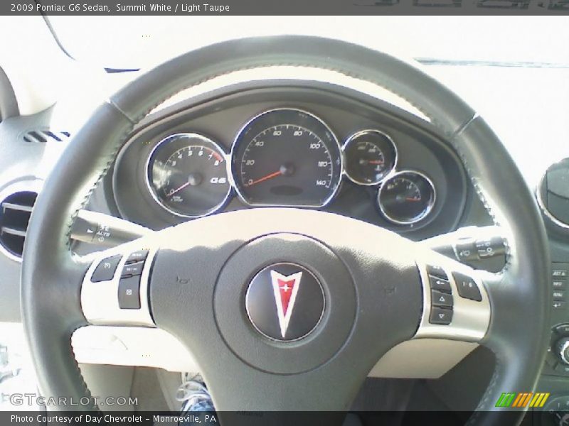 Summit White / Light Taupe 2009 Pontiac G6 Sedan