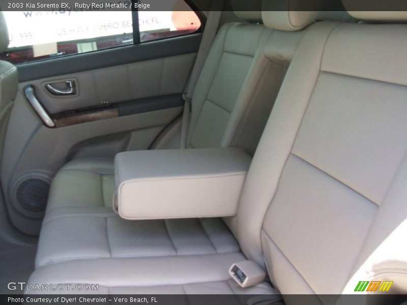 Ruby Red Metallic / Beige 2003 Kia Sorento EX