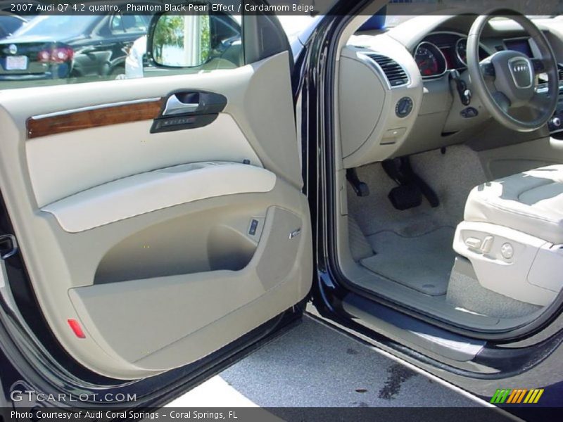 Phantom Black Pearl Effect / Cardamom Beige 2007 Audi Q7 4.2 quattro