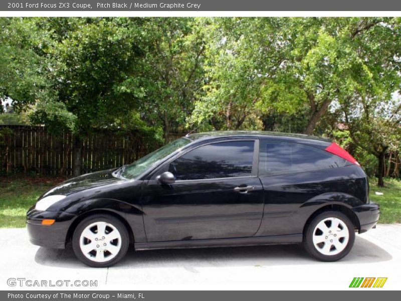 Pitch Black / Medium Graphite Grey 2001 Ford Focus ZX3 Coupe