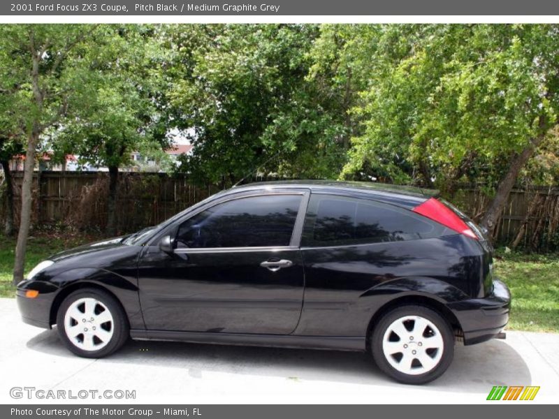 Pitch Black / Medium Graphite Grey 2001 Ford Focus ZX3 Coupe