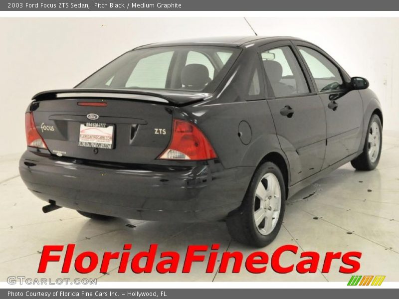 Pitch Black / Medium Graphite 2003 Ford Focus ZTS Sedan