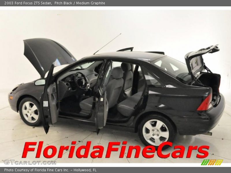 Pitch Black / Medium Graphite 2003 Ford Focus ZTS Sedan