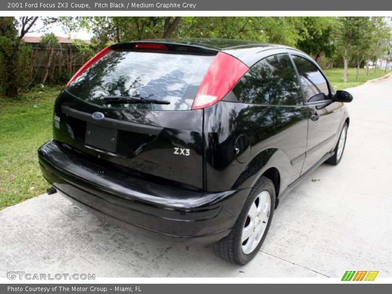 Pitch Black / Medium Graphite Grey 2001 Ford Focus ZX3 Coupe