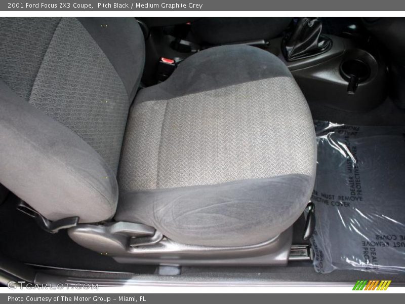Pitch Black / Medium Graphite Grey 2001 Ford Focus ZX3 Coupe