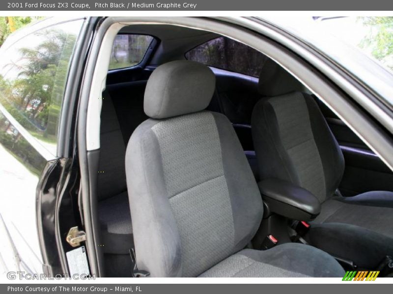 Pitch Black / Medium Graphite Grey 2001 Ford Focus ZX3 Coupe