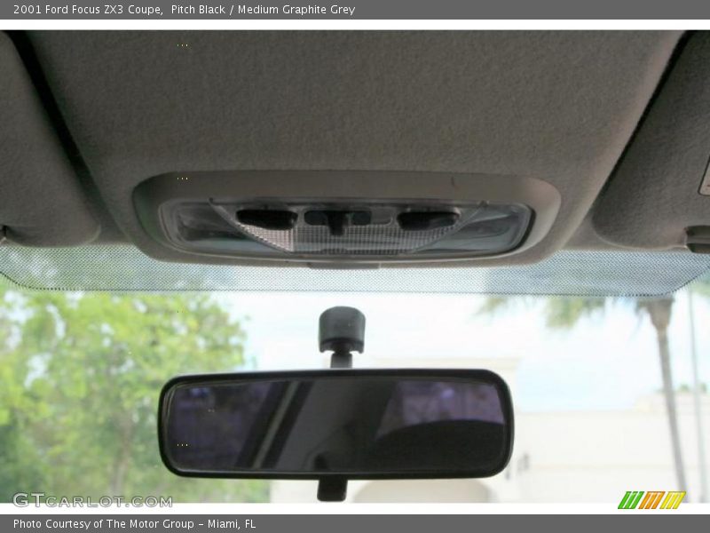 Pitch Black / Medium Graphite Grey 2001 Ford Focus ZX3 Coupe