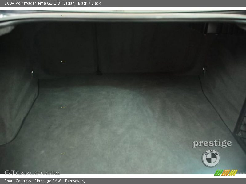 Black / Black 2004 Volkswagen Jetta GLI 1.8T Sedan