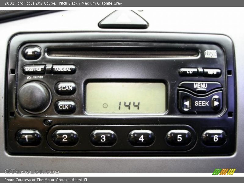 Pitch Black / Medium Graphite Grey 2001 Ford Focus ZX3 Coupe