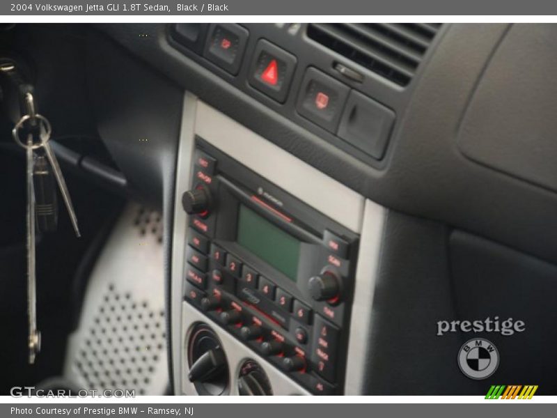 Black / Black 2004 Volkswagen Jetta GLI 1.8T Sedan