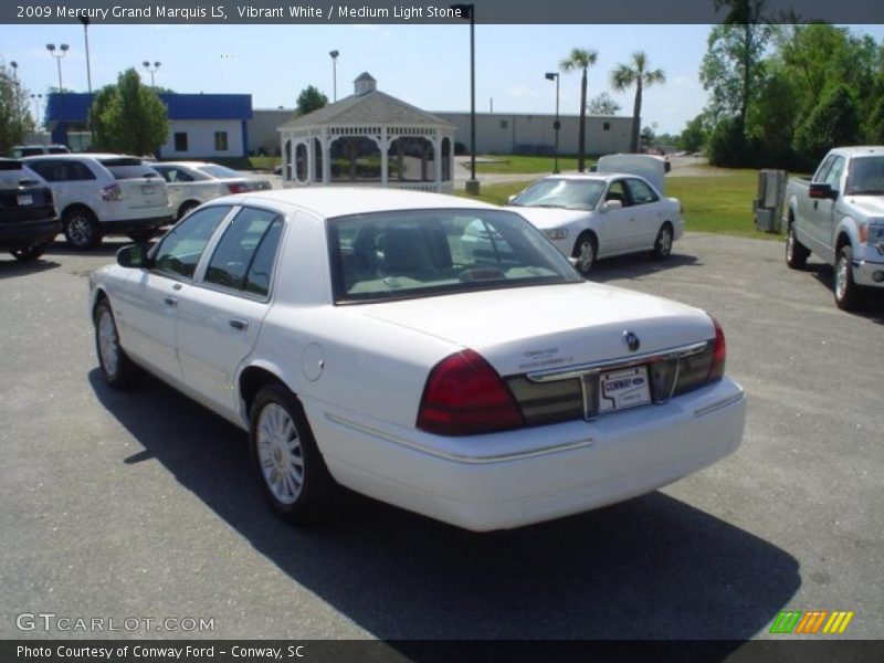 Vibrant White / Medium Light Stone 2009 Mercury Grand Marquis LS