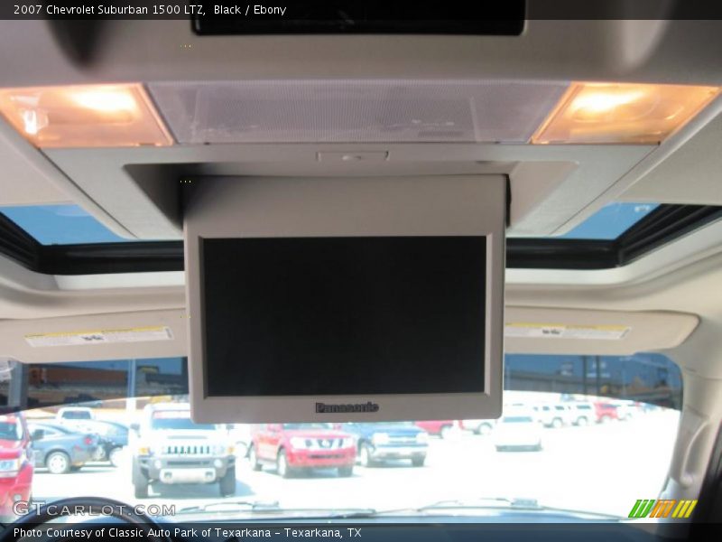 Black / Ebony 2007 Chevrolet Suburban 1500 LTZ