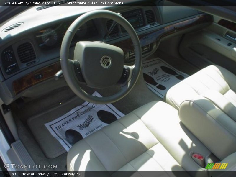 Vibrant White / Medium Light Stone 2009 Mercury Grand Marquis LS
