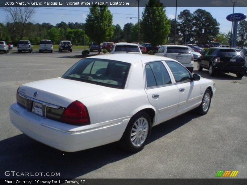 Vibrant White / Medium Light Stone 2009 Mercury Grand Marquis LS