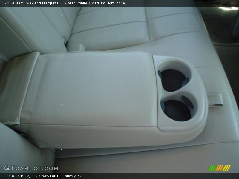 Vibrant White / Medium Light Stone 2009 Mercury Grand Marquis LS