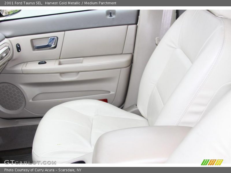 Harvest Gold Metallic / Medium Parchment 2001 Ford Taurus SEL