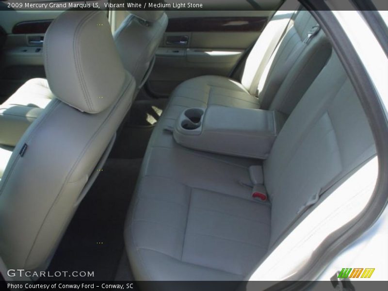 Vibrant White / Medium Light Stone 2009 Mercury Grand Marquis LS