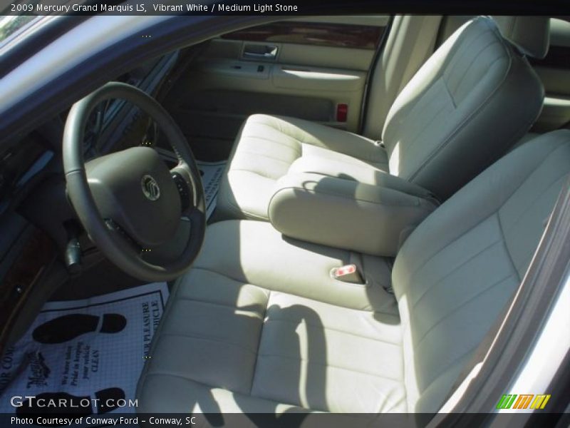Vibrant White / Medium Light Stone 2009 Mercury Grand Marquis LS