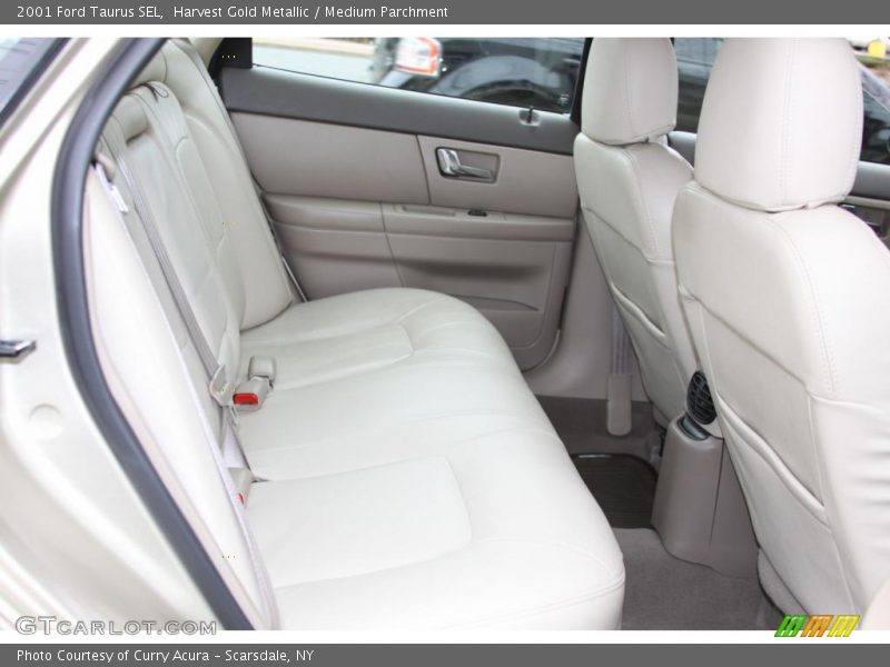 Harvest Gold Metallic / Medium Parchment 2001 Ford Taurus SEL