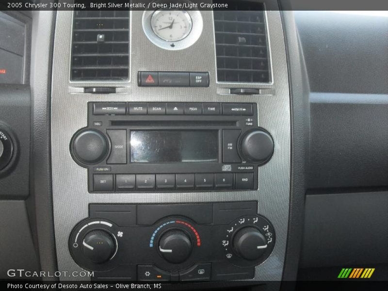 Bright Silver Metallic / Deep Jade/Light Graystone 2005 Chrysler 300 Touring
