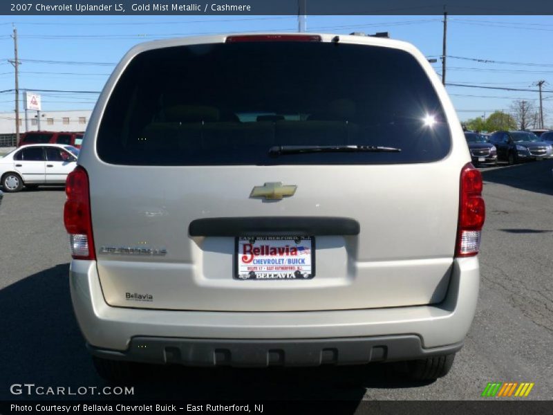 Gold Mist Metallic / Cashmere 2007 Chevrolet Uplander LS