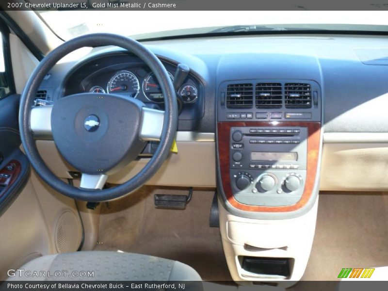 Gold Mist Metallic / Cashmere 2007 Chevrolet Uplander LS