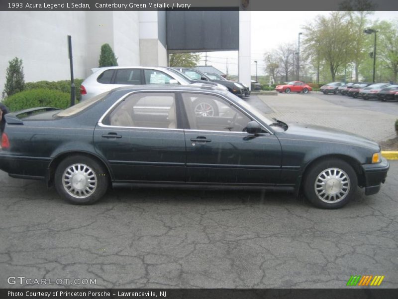 Canterbury Green Metallic / Ivory 1993 Acura Legend L Sedan