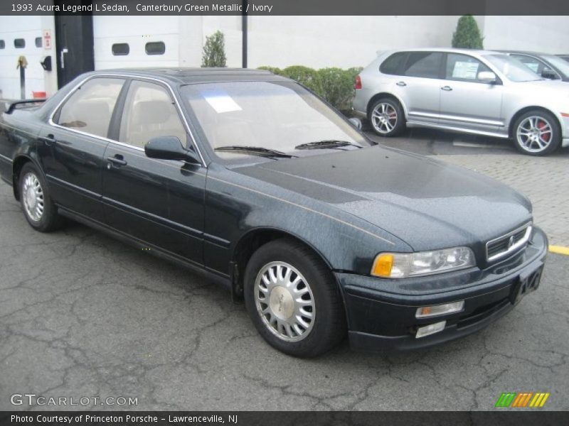 Canterbury Green Metallic / Ivory 1993 Acura Legend L Sedan