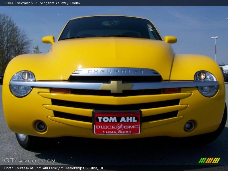 Slingshot Yellow / Ebony 2004 Chevrolet SSR