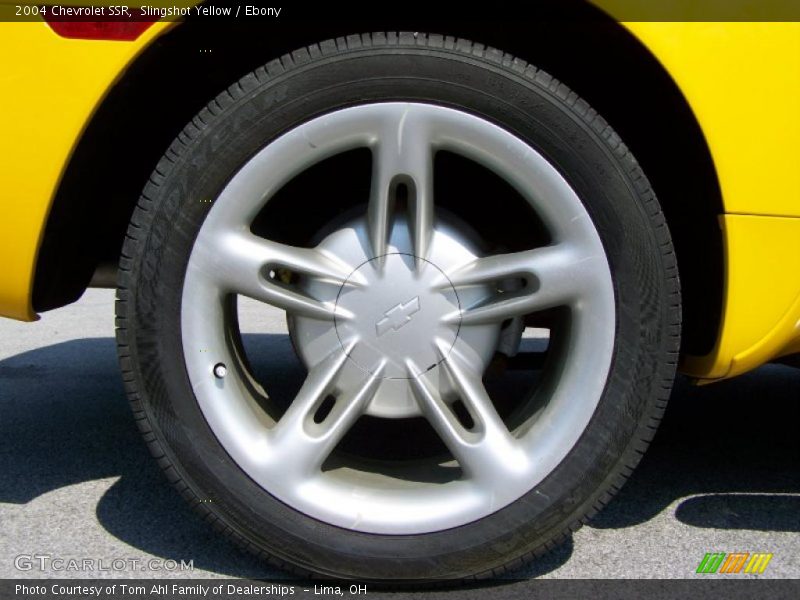 Slingshot Yellow / Ebony 2004 Chevrolet SSR