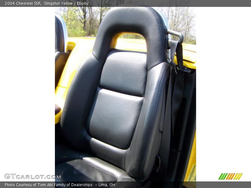 Slingshot Yellow / Ebony 2004 Chevrolet SSR