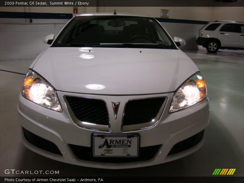 Summit White / Ebony 2009 Pontiac G6 Sedan