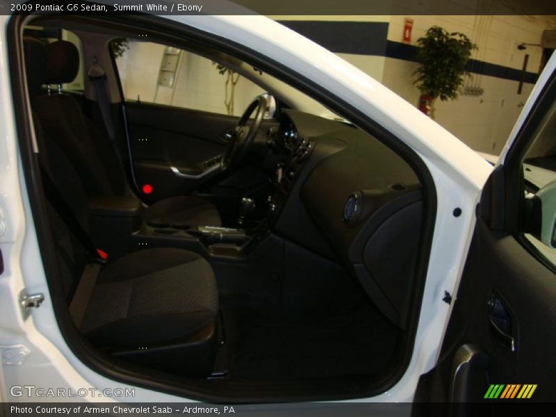 Summit White / Ebony 2009 Pontiac G6 Sedan