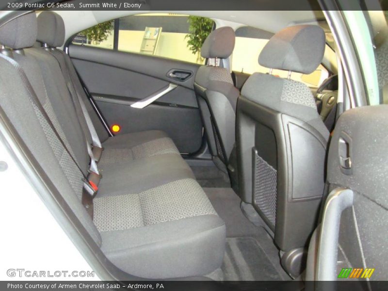 Summit White / Ebony 2009 Pontiac G6 Sedan