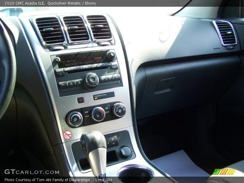 Quicksilver Metallic / Ebony 2010 GMC Acadia SLE