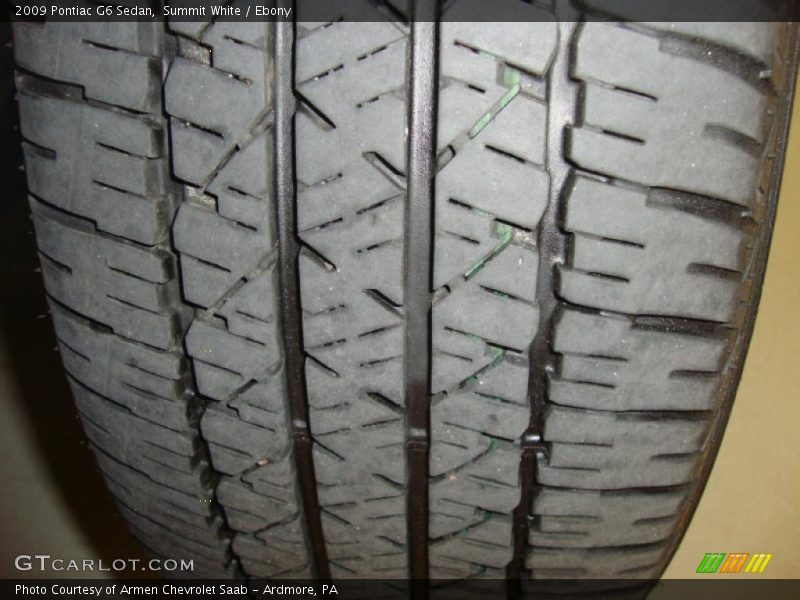 Summit White / Ebony 2009 Pontiac G6 Sedan