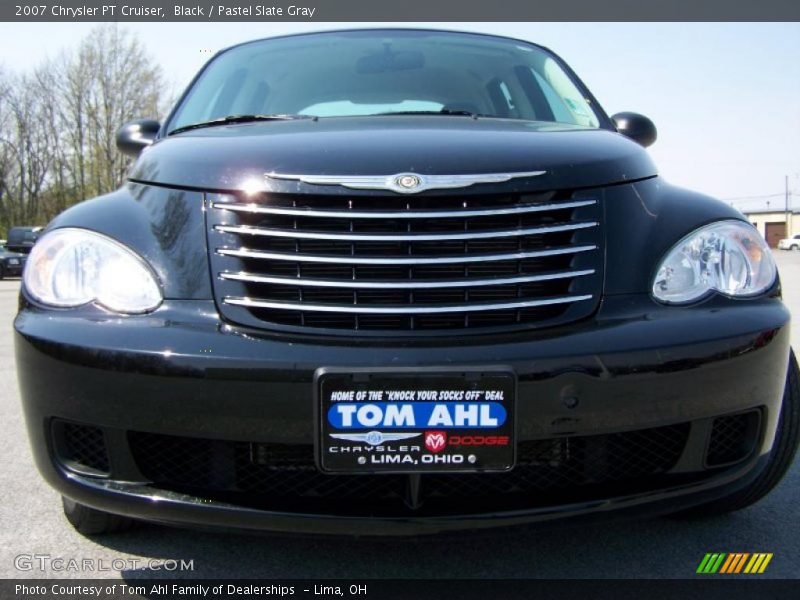 Black / Pastel Slate Gray 2007 Chrysler PT Cruiser