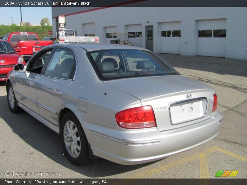 Brilliant Silver / Black 2004 Hyundai Sonata V6