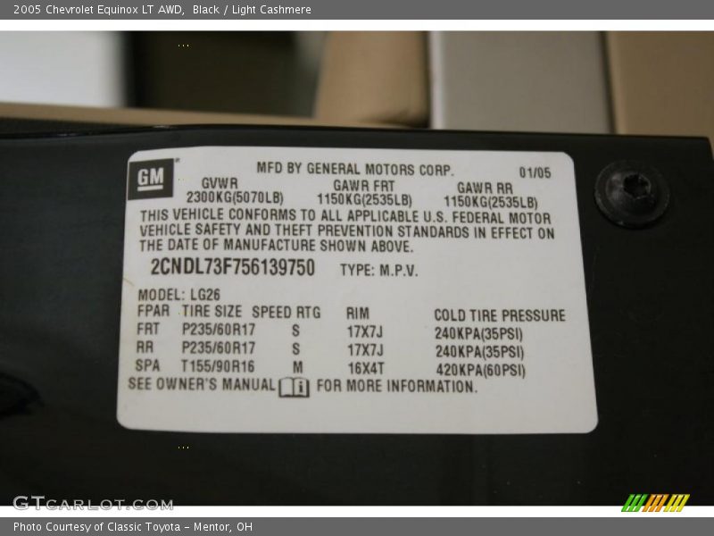 Black / Light Cashmere 2005 Chevrolet Equinox LT AWD