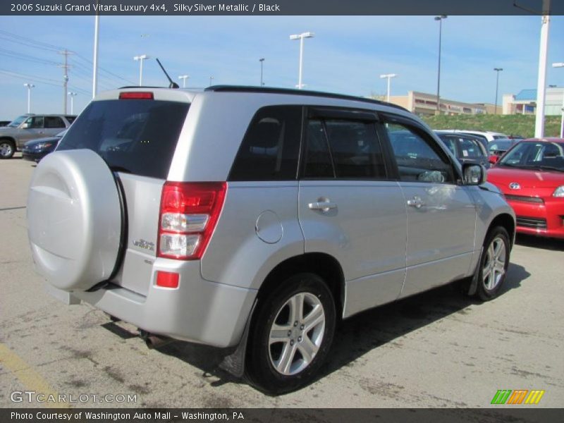 Silky Silver Metallic / Black 2006 Suzuki Grand Vitara Luxury 4x4