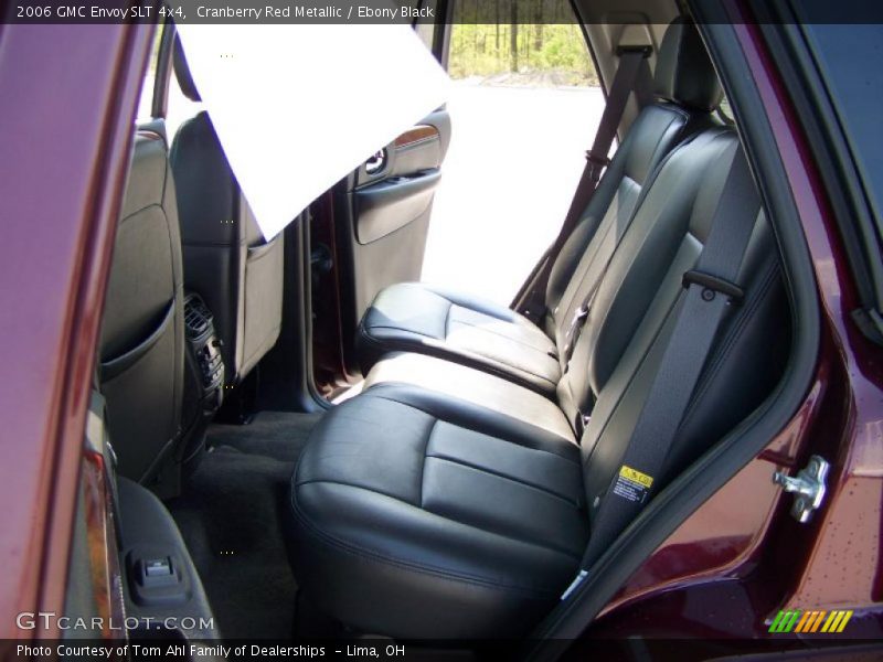 Cranberry Red Metallic / Ebony Black 2006 GMC Envoy SLT 4x4