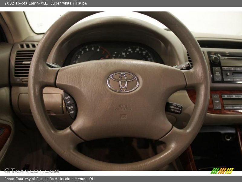 Super White / Taupe 2002 Toyota Camry XLE