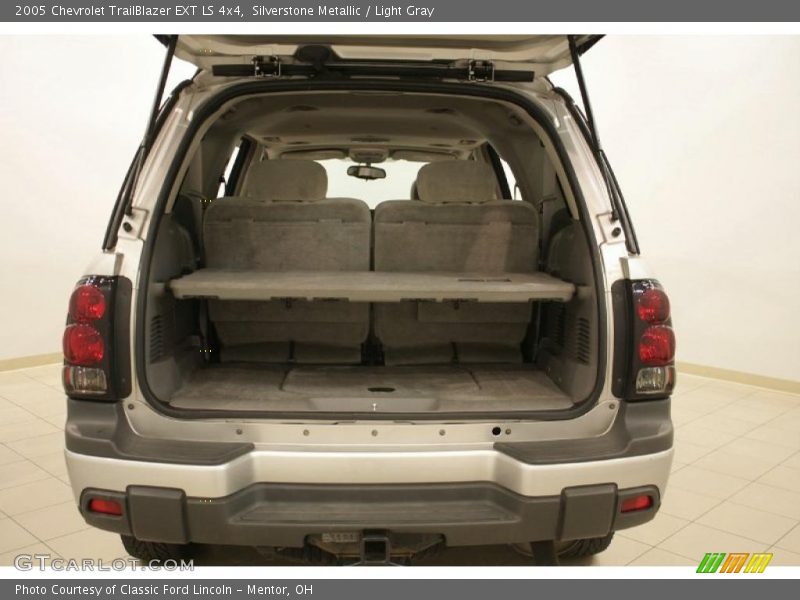 Silverstone Metallic / Light Gray 2005 Chevrolet TrailBlazer EXT LS 4x4