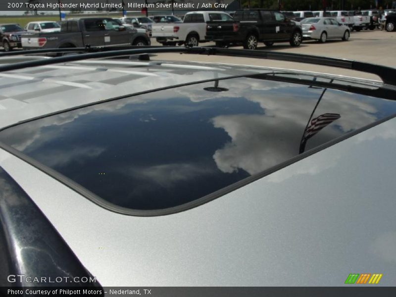 Millenium Silver Metallic / Ash Gray 2007 Toyota Highlander Hybrid Limited